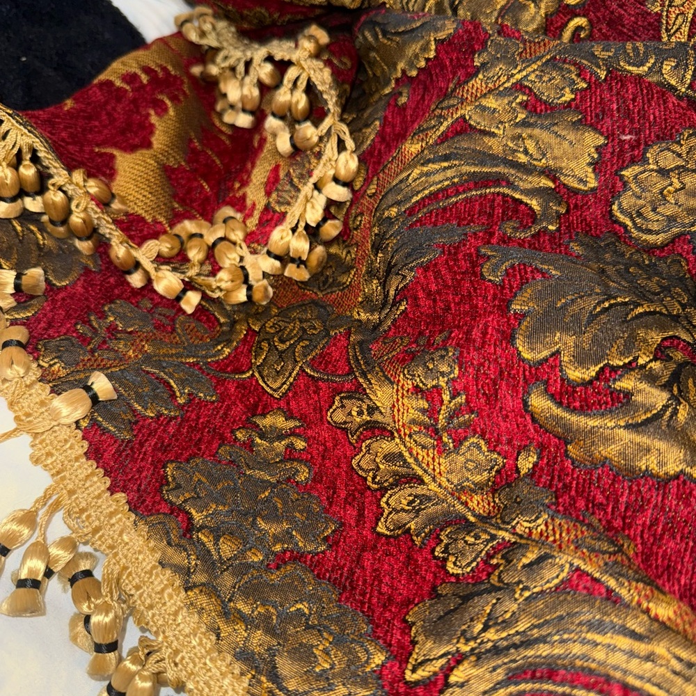 Croscill Imperial Empress Brocade Red Gold Valance tassels 40”X31” Ascot New - Picture 2 of 6